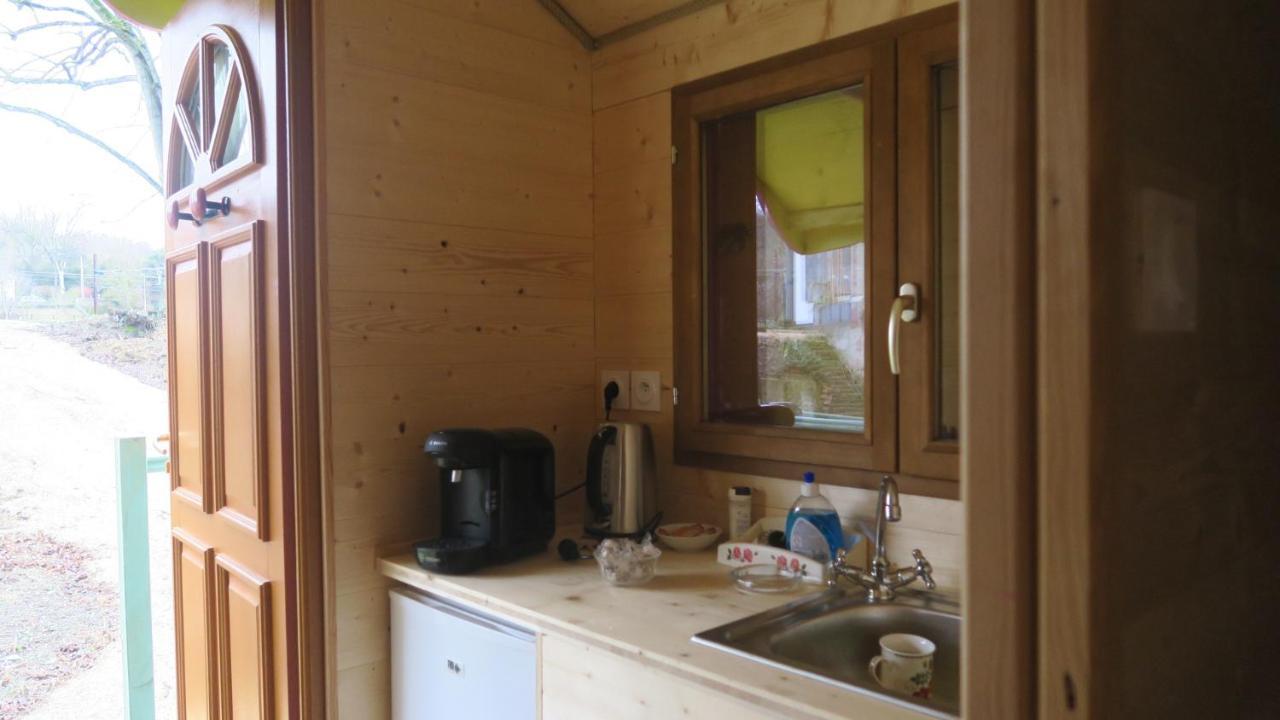 Une Bouteille Au Canal Dieupentale Εξωτερικό φωτογραφία